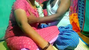 tamil village aunty having sex - XNXX.COM
