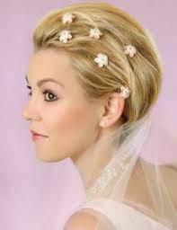 Brautfrisur Tipps Und Inspirationen Fur Kurzes Haar Short Wedding Hair Short Hair Haircuts Short Hair Styles