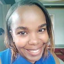 Abby Bacon's Instagram, Twitter & Facebook