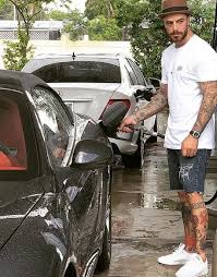 Felipe titto decidiu aparecer nas redes sociais para rebater críticas que tem recebido nos últimos dias. Felipe Titto Compra Mais Um Carro Ator Possui Colecao De Automoveis Milionarios E Mais Quatro Motos Em Sua Garagem Revista Glamour Celebridades