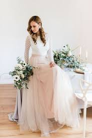 Braut Accessoires Fur Die Hochzeit Im Winter Braut Brautkleid Ruckenfrei Kleid Hochzeit
