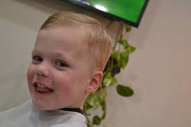 Haven't posted a photo of just a haircut in a while so here's one I love