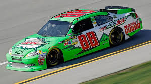 Dale's first ride in the 88 came at the 1996 daytona 500, driving for then car owner robert yates. The History Of The No 88 Car In Nascar In Photos Fox Sports
