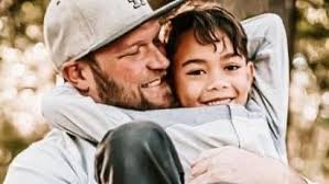 Fundraiser for Alyssa Brandon by Asha Thompson : Remembering Gavin Brandon