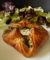 Feuilletes Chevre Epinards Recette Ptitchef Recette Feuillete Chevre Panier Feuillete Feuillete Epinard Chevre