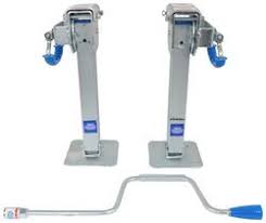 Camco's rv stabilizing jack pads help prevent jacks from sinking into the ground. Rv Stabilizer Etrailer Com
