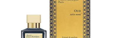 Satin mood, while well crafted, transforms within an hour to a giant halo of amber and vanilla. Version Extrait De Parfum Est La Nouvelle Concentration Oud Satin Mood
