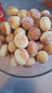 Beignets Ou Boule De Berlin Recette Recette Beignet Recettes De Cuisine Boule De Berlin