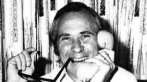 Trailblazing Australian TV presenter dies at age 90: 'Last night we lost  one of the remaining burning stars'