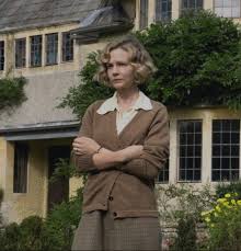 It's a quiet, thoughtful film with gorgeous cinematography and fine performances. The Most Stylish Characters From The Dig Ranked