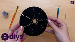 But the art of the album cover doesn't refer to that type of cover. How To Make Recycled Cd Art