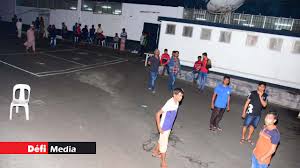 Usine Firemount Une Partie D Ouvriers Bangladais Ont Recu Leur Salaire Ce Mercredi Apres Midi Defimedia