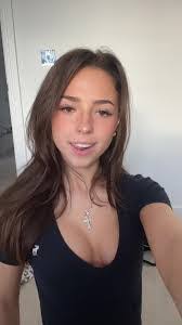 Luciana Bell's Instagram, Twitter & Facebook