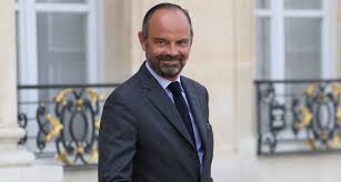 Edouard Philippe Cette Expression Originale Et Lourde De En 2020 Expressions Regle De Jeu Voeux Bonne Annee