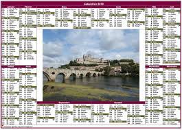 Numéro de semaine, cycles de la lune, les saints, les fêtes et jours fériés. Calendrier 2019 Annuel Paysage Style Postes