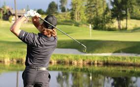 Personally, i'm more of an advocate of having a pw (48), gw (52), sw (56), and lw (60). What S An Approach Wedge When To Use It Vs Pitching And Sand Wedge Must Read Before You Buy