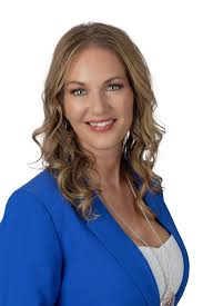 Heather Ahrens's Instagram, Twitter & Facebook