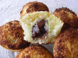 Muffins Moelleux Coco Coeur De Chocolat Recette Muffins Moelleux Recette Dessert Et Recette