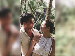 Ea guzman, happy na nakasama ang 'coming home' sa mmsff. Vin Abrenica Says 8 Year Relationship With Sophie Albert Was Tested In 2020