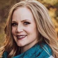 Megan Knight's Instagram, Twitter & Facebook