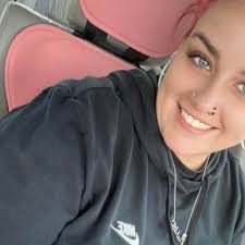 Does Aldi only hire former collegiate fast pitch players?