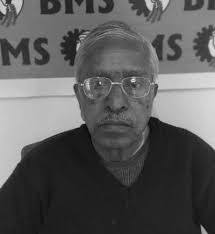 Sudhakar Kulkarni's Instagram, Twitter & Facebook