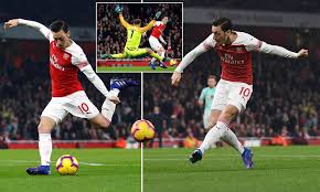 Mesut ozil speaks out about his arsenal future, why he refused a pay cut, his relationship with arteta and muslim lives matter. Fan Shares Video Of All The Times Mesut Ozil Has Scored With Bounce Technique Daily Mail Online