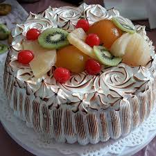 Genoise Gateau Moelleux Fruits Meringue Italienne Toute La Cuisine Que J Aime
