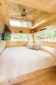 Voici Les Plus Belles Mini Maisons Selon Le Magazine Forbes Images Les Maisons Maison Plans De Maisonnette Petite Maison Sur Roues