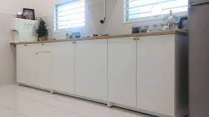 Semua wanita mengimpikan mempunyai sebuah dapur yang teratur, cantik dan canggih. Kabinet Dapur Mudah Desainrumahid Com