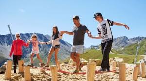 Ubernachten in serfaus fiss ladis in tirol tipps fur hotels erfahrungsbericht im kinderhotel lowe du kannst gern bei mir ubernachten. Familienurlaub Im Sommer Serfaus Fiss Ladis Tirol