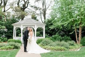 And They Lived Happily Ever After Springfieldcountryclub Wedding Photo Vanessa Marie Photo Event Venues Destination Wedding Venues Outdoor Wedding Venues