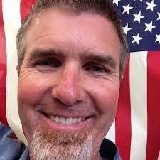 Robert Klemann's Instagram, Twitter & Facebook