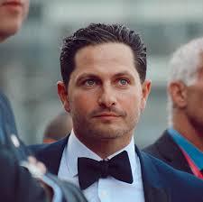 Ahmed Ashkar's Instagram, Twitter & Facebook