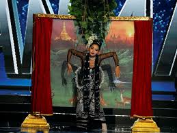 Rabiya began her instagram live video by saying sorry for those who were disappointed by her costume. The Miss Universe National Costume Show S Best Costumes