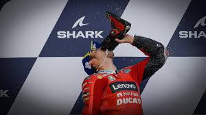 Andai sampai tergelincir, salah satu dari tiga pembalap ducati berpeluang menggeser andalan tim monster energy yamaha motogp dari puncak klasemen lantaran jarak yang cukup tipis. Time Schedule Oakley Grand Prix Of Italy Motogp