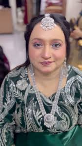 #makeupartist #makeupoftheday #hairstylist #blushymakeup #glowymakeup  #tutorialmakeup#explorepage #reelsvideo #reelitfeelit #makeuptransition  #trendingreels #growthisbeautiful #beautyaddict#viralreels ...