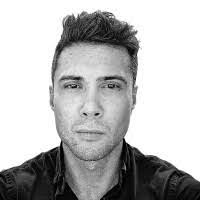 Stephanie Rydell's Instagram, Twitter & Facebook