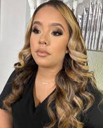 Angelie Santiago makeup added a...