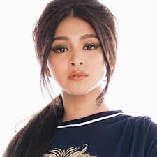 Darlene Villegas's Instagram, Twitter & Facebook