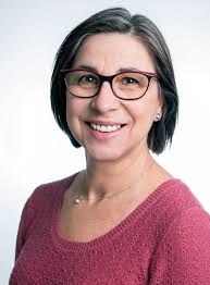 Danielle Baril's Instagram, Twitter & Facebook