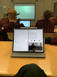 The Ipad Pro Is Amazing For School It Allows Me To Be More Productive More Distraction And Lighter It Is The Best Investment I Ve Ever Made For School Ipad