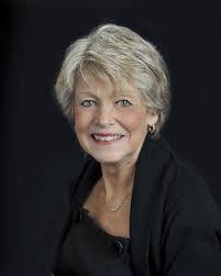 Ruth Flannery's Instagram, Twitter & Facebook