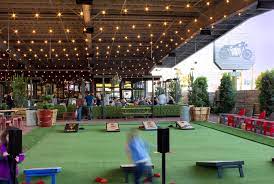 Pin By Cindy Tam On Wedding Decor Outdoor Restaurant Outdoor Restaurant Patio Brewery Design
