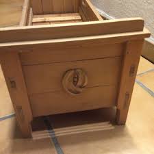 Sehr Altes Puppenbett Ca 80 Jahre Massiv Holz In Hessen Echzell Puppen Gunstig Kaufen Gebraucht Oder Neu Ebay Kleinanzeigen In 2020