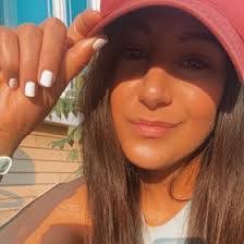 Ashley Deleon's Instagram, Twitter & Facebook