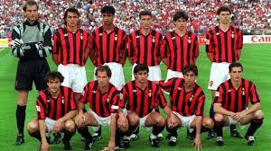 ยุคนี้ถือเป็นยุครุ่งเรืองยุคหนึ่งของมิลาน โดยมิลานได้แชมป์กัลโช เซเรีย อา 2 สมัย ในปี 1962 และ 1968 รองแชมป์อีก 3 ครั้ง ในปี 1961, 1965. Facebook