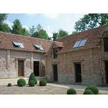 Fenetre Patrimoine Nouvelle Generation Fenetres De Toit Avec Meneaux Batiproduits