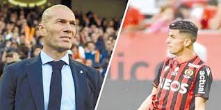 zinedin jazid zidan ؛ مواليد 23 يونيو 1972) المعروف شعبيا باسم زيزو، هو لاعب كرة قدم فرنسي محترف سابق لعب كلاعب خط وسط مهاجم. Ø²ÙŠØ¯Ø§Ù† ÙŠØ¹Ø·ÙŠ Ø§Ù„Ø¶ÙˆØ¡ Ø§Ù„Ø£Ø®Ø¶Ø± Ù„Ø¶Ù… Ø¹Ø· Ø§Ù„ Bola