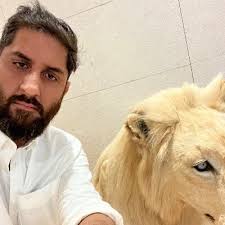 Lachlan Cartwright (@LachCartwright)